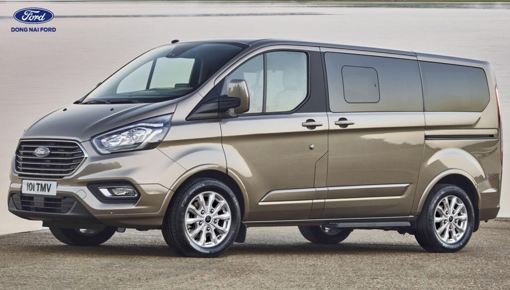 Thông tin tổng quan về xe Ford Tourneo 2020 