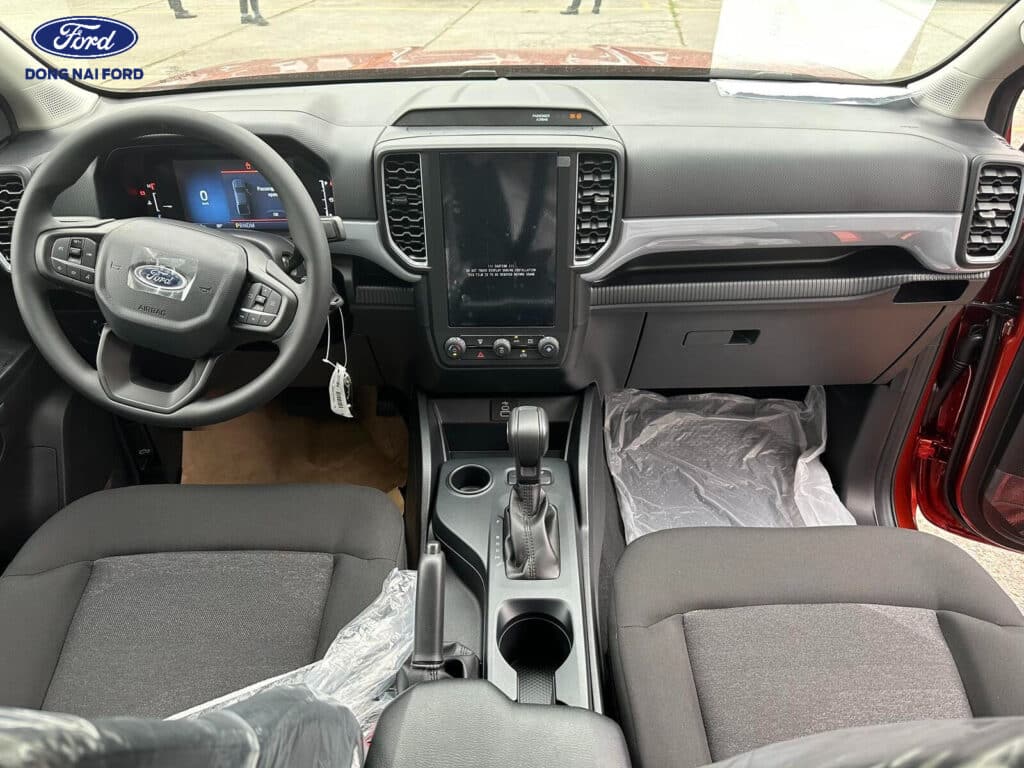 Nội thất hiện đại của dòng xe Ford Ranger