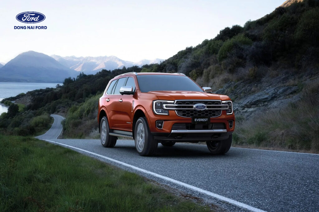 Đánh giá tổng quan về Ford Everest Titanium