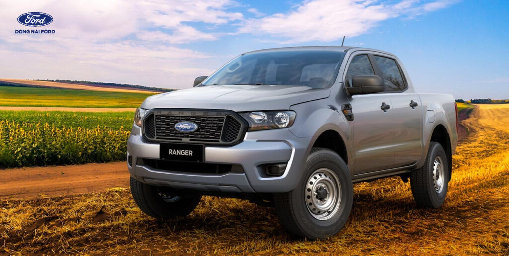 Xe bán tải Ford Ranger XL 2.0L 4×4 MT