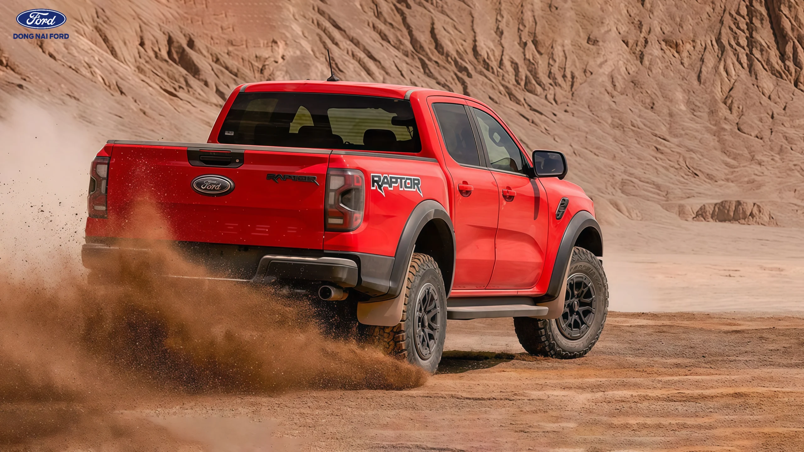 Thiết kế dòng xe Ford Raptor nhập Mỹ